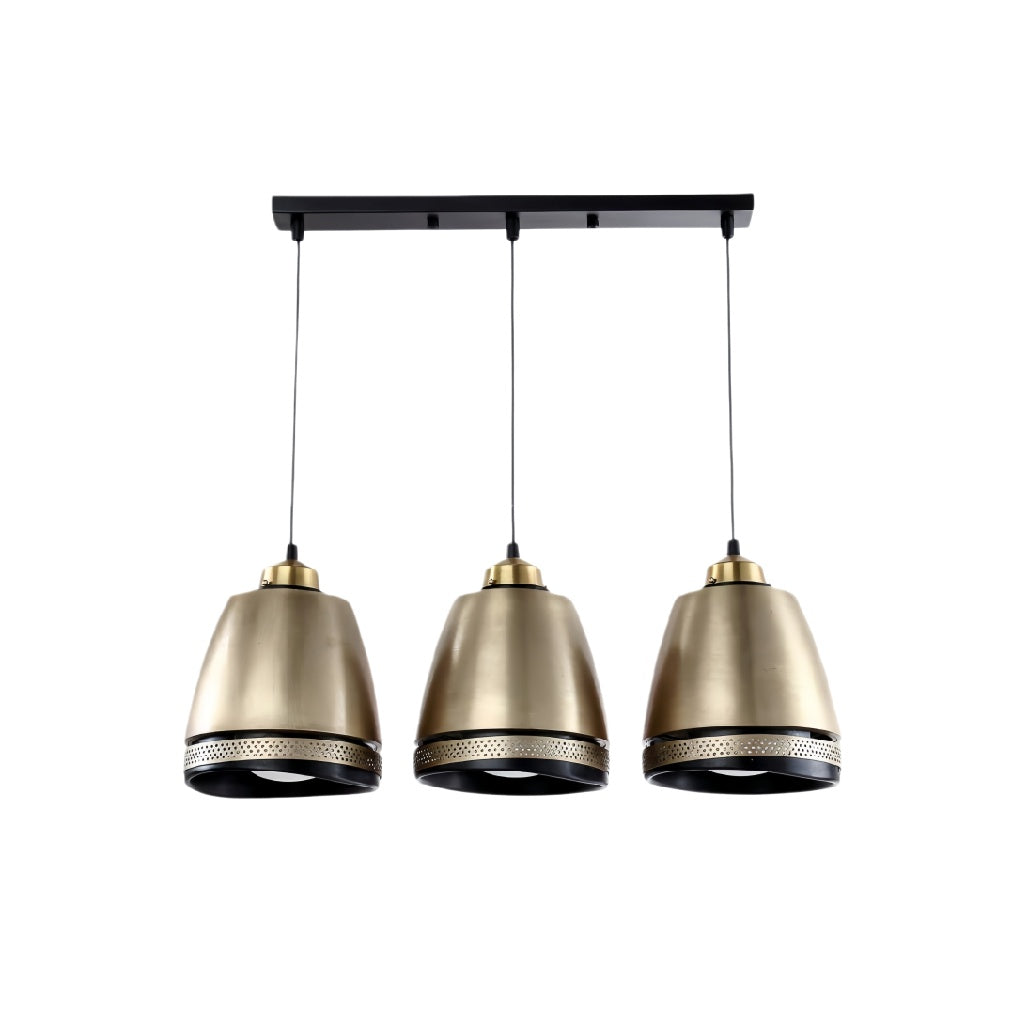 Drievoudige hanglamp met metalen kappen en balkonmontage**
