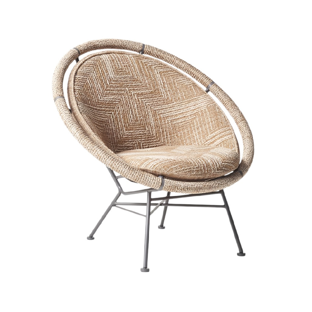 Stijlvolle rieten fauteuil met metalen onderstel**